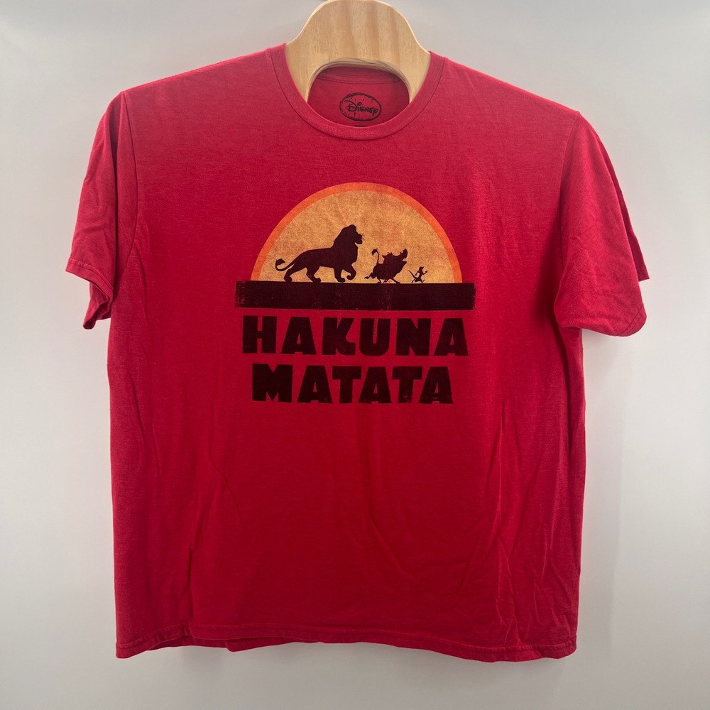 Disney Lion King Hakuna Matata Red Graphic T-Shirt Mens 2XL Simba Pumbaa Timon